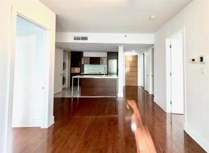 859 Rue de la Commune E., Montréal (Ville-Marie), Quebec H2L 0B9, Canada