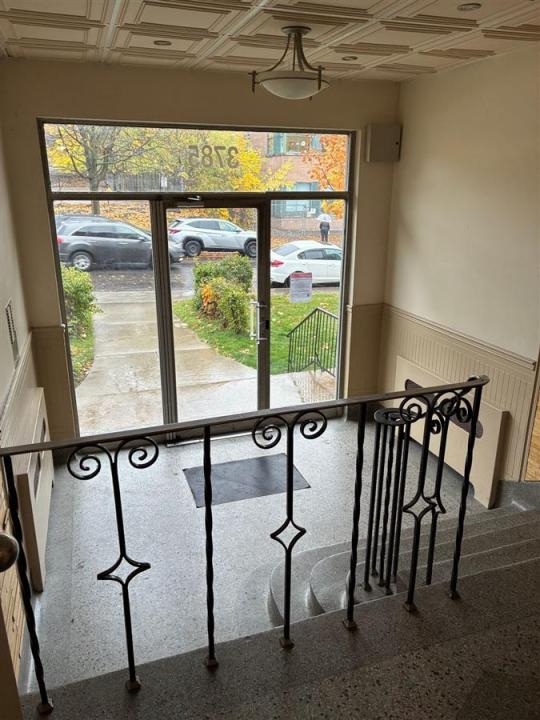 3785  Av. Dupuis, Montréal (Côte-des-Neiges/Notre-Dame-de-Grâce), 魁北克省 H3T 1E5, 加拿大