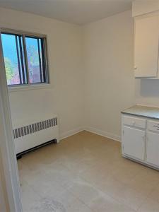 3785  Av. Dupuis, Montréal (Côte-des-Neiges/Notre-Dame-de-Grâce), 魁北克省 H3T 1E5, 加拿大