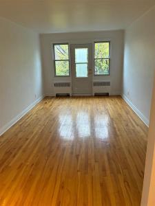 3785  Av. Dupuis, Montréal (Côte-des-Neiges/Notre-Dame-de-Grâce), 魁北克省 H3T 1E5, 加拿大