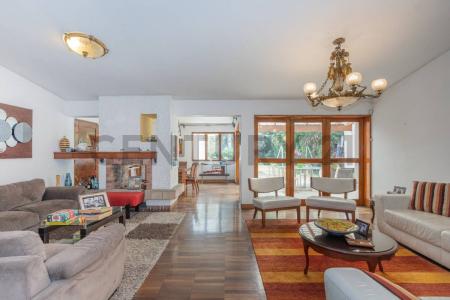 Av Central Mz AR LT 4 Urbanización Los Alamos De Monterrico , Lima, Lima 00001, Peru