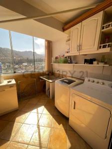 ZONA CALACOTO CALLE 9 EDIFICIO TAMESIS DPTO 9 B, La Paz, La Paz 00001, Bolivia