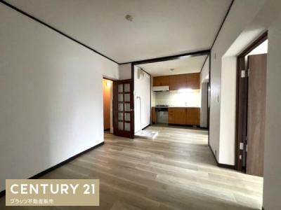 南吹田５丁目, コーポ清Ｂ棟, 吹田市, Osaka 564-0043, Giappone