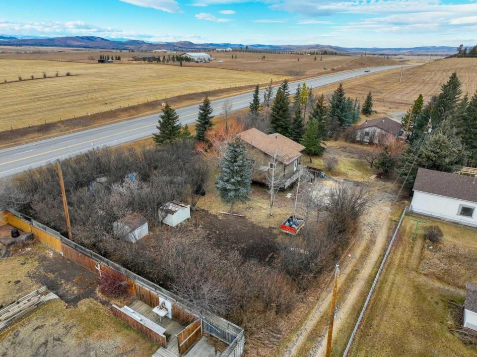 102 1 AVENUE, Rural Foothills County, Alberta T1S 6A3, Canadá