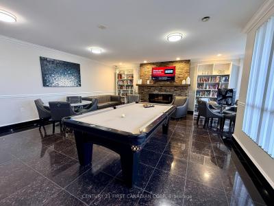 353 COMMISSIONERS ROAD W, London South, オンタリオ N6J 0A3, カナダ