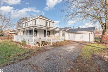 1708 W Lyons Street, Mt Pleasant, Michigan 48858