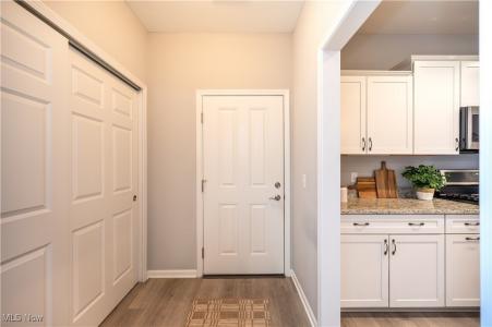 9264 Sharrott Road unit: 1803, Poland, Ohio 44514