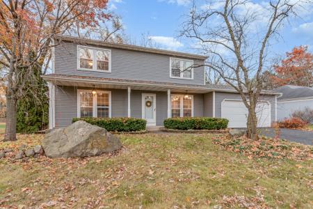 1106 Langley Circle, Naperville, Illinois 60563