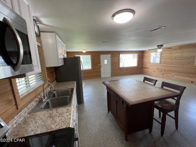 305 Tarpon Street, Panama City Beach, Florida 32413, Estados Unidos