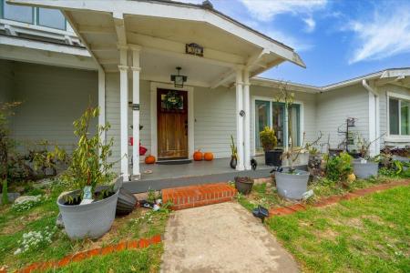 524 Avalon Street, Lompoc, California 93436, HOA KỲ