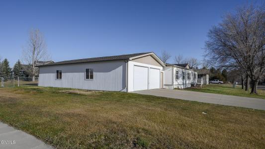 808 Divide Street, Hazen, Северная Дакота 58545, Соединенные Штаты