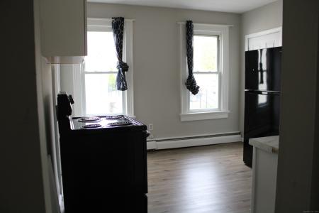 42 Summer Street 5, Bristol, Connecticut 06010, États-Unis