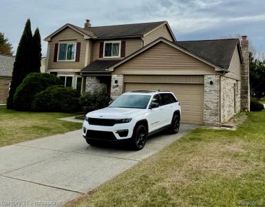 726 Baker Street, RochesterHills, Michigan 48307, USA