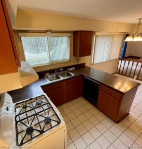 726 Baker Street, RochesterHills, Michigan 48307, Amerika Birleşik Devletleri