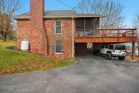 189 SW Ridgefield Road, Wise, Wirginia 24293, USA