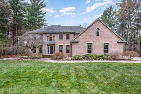 2141 N Yasimin, Midland, Michigan 48642