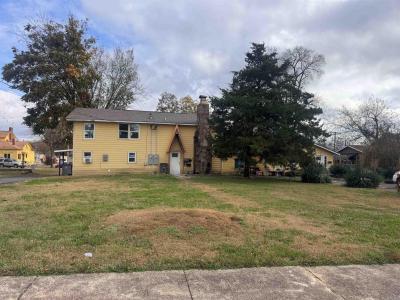 509 Fifth, Hot Springs, Arkansas 71913, USA