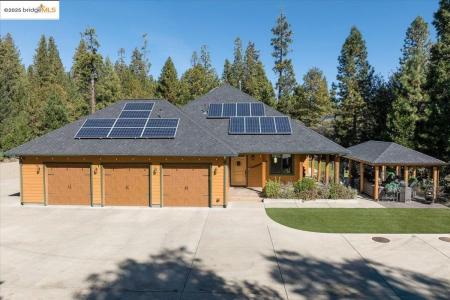 19800 Six Point Ct, Twain Harte, California 95383, USA