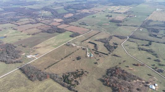 1672 E 355th Road, Bolivar, Missouri 65613, Estados Unidos