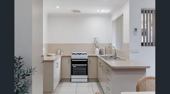 1/73 Wills Street, Largs Bay, SA 5016, Australia