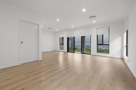 58 Battam Road, Gregory Hills, NSW 2557, Australia