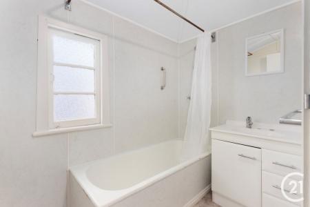 35 Flint Street, North Ipswich, QLD 4305, 澳洲