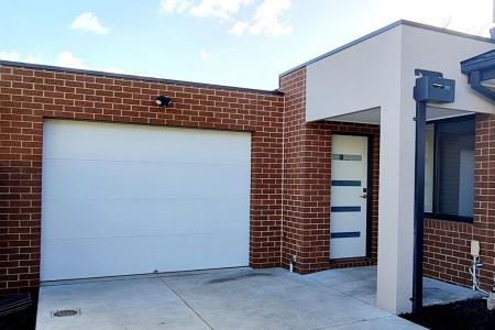 4/16 Peace Street, Springvale, VIC 3171, Australia