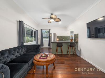 5 or 5a Diamond Head Drive, Sandy Beach, NSW 2456, Austrália