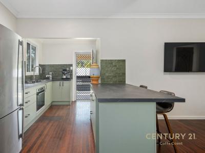 5 or 5a Diamond Head Drive, Sandy Beach, NSW 2456, Austrália