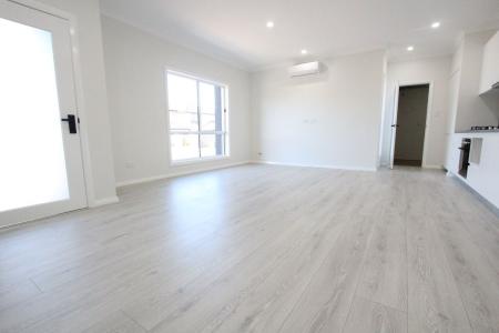 7 Klippel Street, Oran Park, NSW 2570, Australia