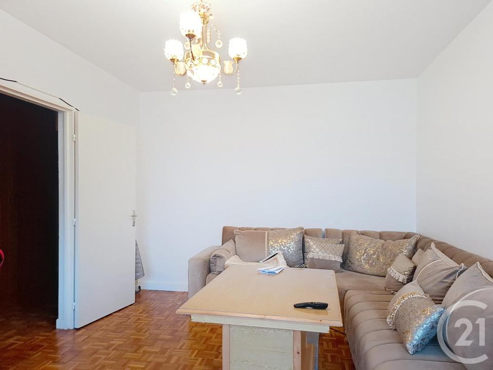 Vaux Le Penil, Île-de-France 77000, France