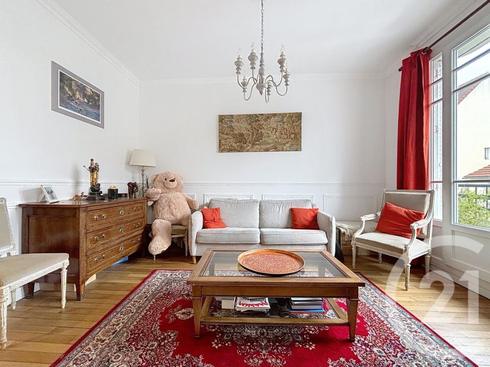 Viroflay, Isla De Francia 78220, Francia