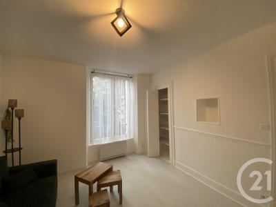 Melun, إيل دي فرانس 77000, فرنسا