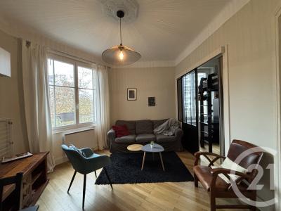 Lione, Rodano-Alpi 69007, Francia