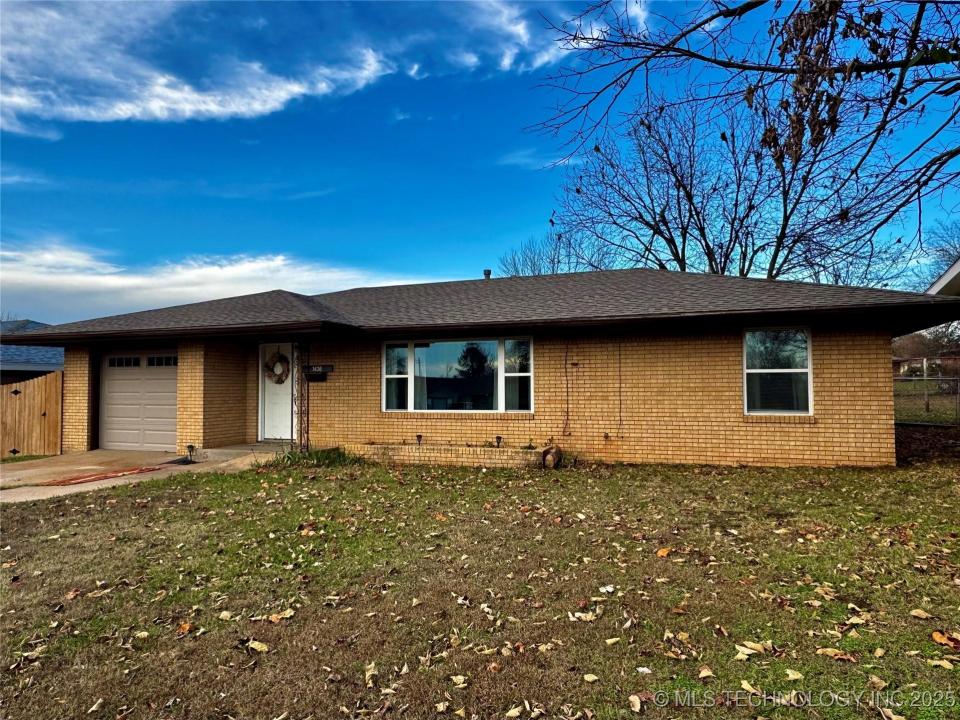 1436 E Broadway Street, Cushing, Oklahoma 74023, Estados Unidos