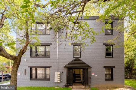 4401 Gault Pl Ne, WASHINGTON, DC 20019, USA