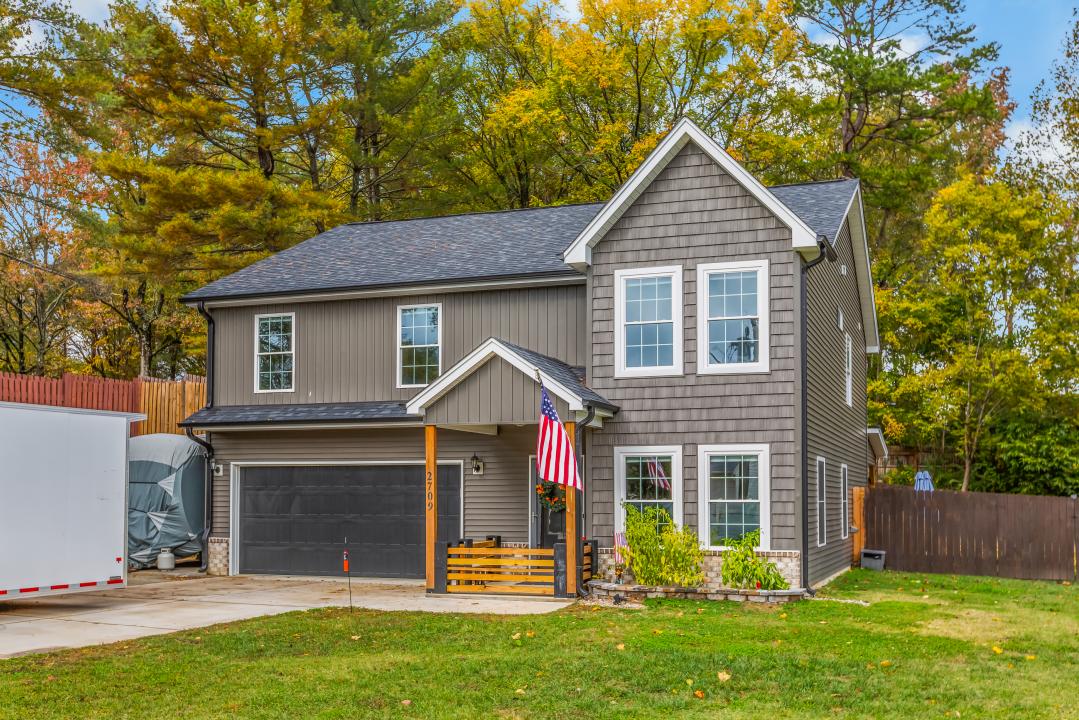 2709 Farmbrook Road, Winston Salem, شمال كارولينا 27103, الولايات المتحدة