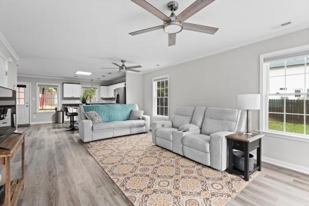 2709 Farmbrook Road, Winston Salem, شمال كارولينا 27103, الولايات المتحدة