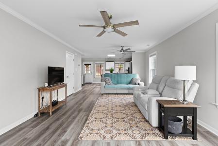 2709 Farmbrook Road, Winston Salem, شمال كارولينا 27103, الولايات المتحدة