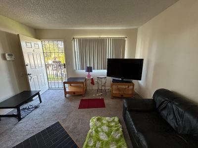 4766 Greenholme Drive 4, Sacramento, California 95842, Stati Uniti