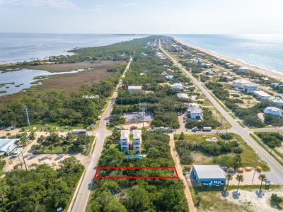 232 E Pine Ave, Saint George Island, フロリダ 32328, アメリカ合衆国