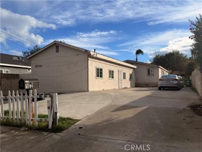 1240 E Street, Corona, Califórnia 92882, Estados Unidos