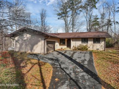330 Jackson Rd, Gatlinburg, טנסי 37738, ארצות הברית של אמריקה 