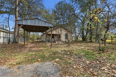 409 N Henry St, Lindale, Texas 75771, USA