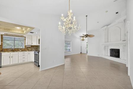 2620 ENTERPRISE RD E, #E14, Clearwater, Florida 33759