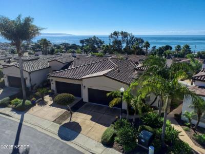 1895 Barcelona , 23, Pismo Beach, California 93449, Estados Unidos