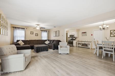 11 Oak Glen Road, Toms River, 新泽西州 08753, 美国