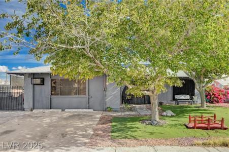 4952 Roswell Street, Las Vegas, Nevada 89120, USA