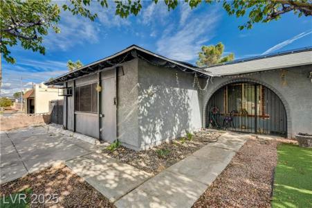 4952 Roswell Street, Las Vegas, Nevada 89120