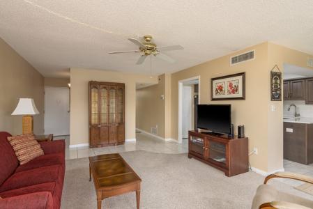 1655 Highland Ave S # J289, Clearwater, Florida 33756